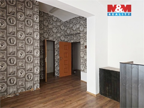 Pronájem obchodních prostor, 57 m² 2