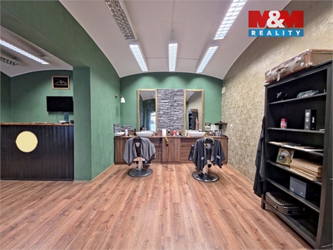 Pronájem obchodních prostor, 57 m² 2