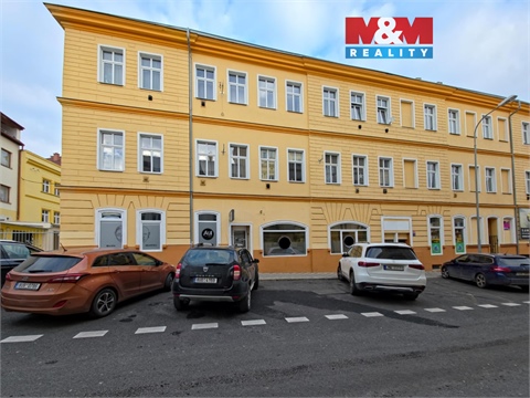 Pronájem obchodních prostor, 57 m² 0