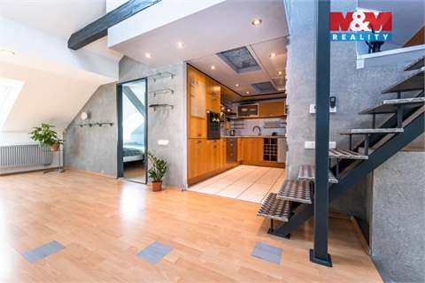 Prodej bytu 4kk, 126 m² 26