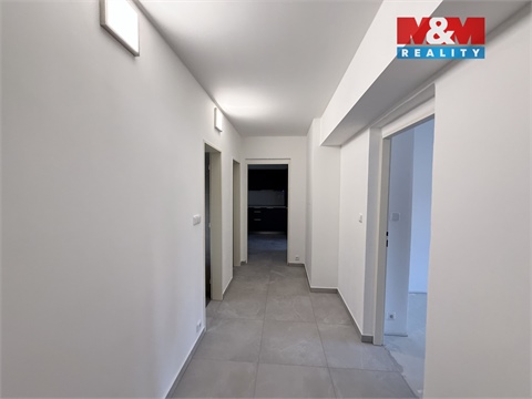 Pronájem bytu 2+1, 68 m² 2