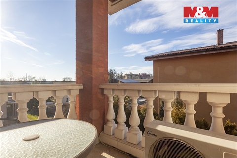 Prodej rodinného domu, 273 m² - 8