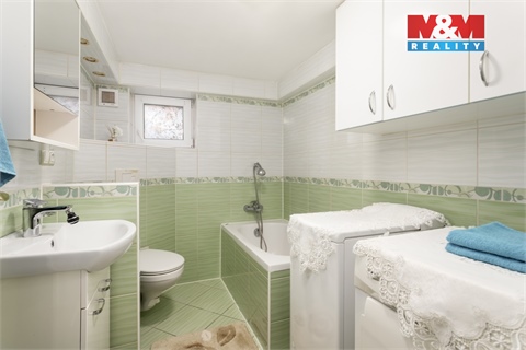 Prodej rodinného domu, 273 m² 20