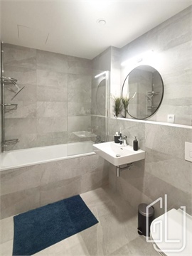 Pronájem bytu 1kk, 42 m² - 8