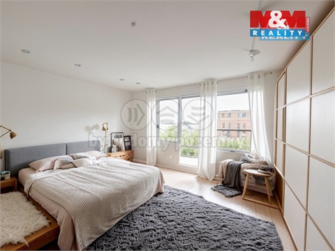 Prodej bytu 4kk, 119 m² 2