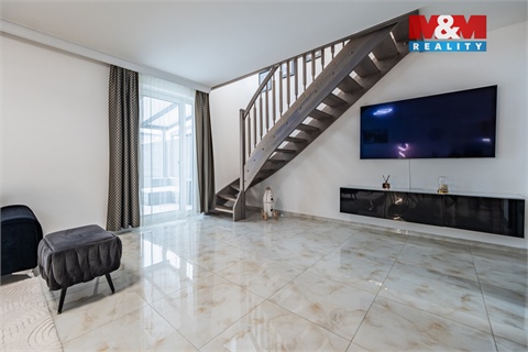 Prodej rodinného domu, 93 m² 8