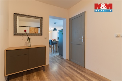 Prodej rodinného domu, 110 m² - 24