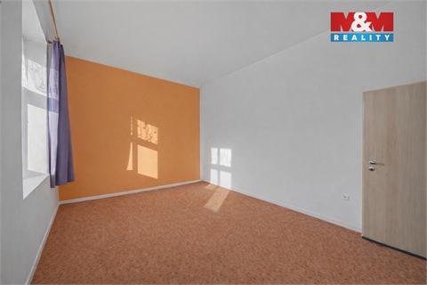 Prodej bytu 3+1, 72 m² 8