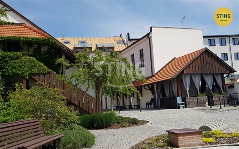 Pronájem obchodních prostor, 56 m² - 0