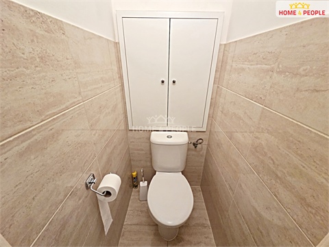 Pronájem bytu 3kk, 71 m² - 14