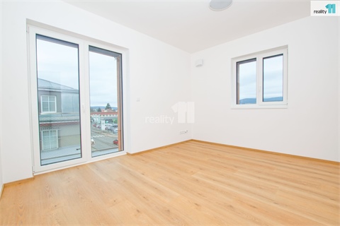 Pronájem bytu 1kk, 38 m² 18
