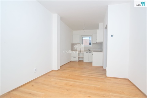 Pronájem bytu 1kk, 38 m² - 6
