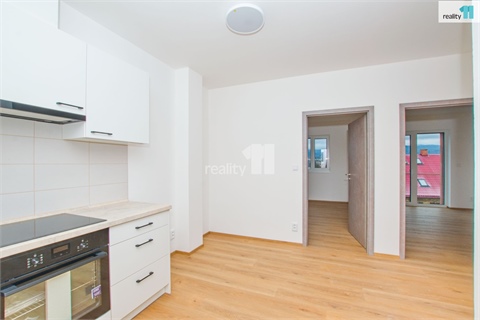 Pronájem bytu 1kk, 38 m² - 24