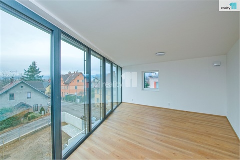 Pronájem bytu 1kk, 38 m² - 2