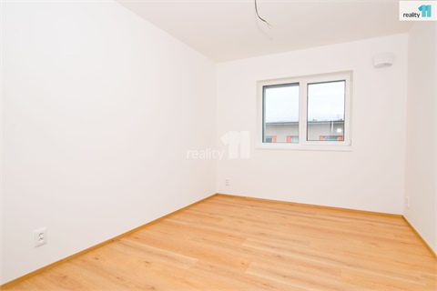 Pronájem bytu 1kk, 38 m² - 10