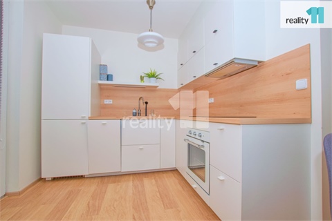 Pronájem bytu 2kk, 57 m² - 2