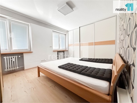 Pronájem bytu 3+1, 84 m² - 0