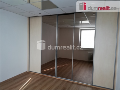 Pronájem bytu 4+1, 78 m² - 18