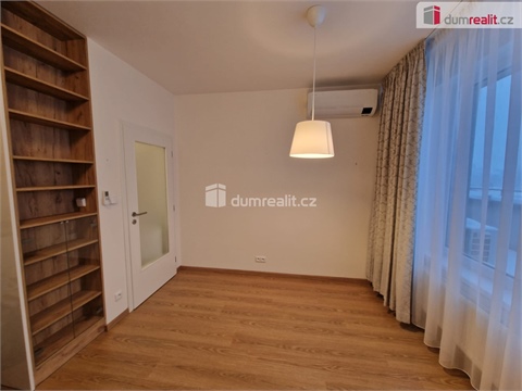Pronájem bytu 2kk, 49 m² 4