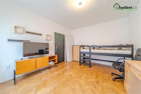 Prodej bytu 2+1, 64 m² - 2