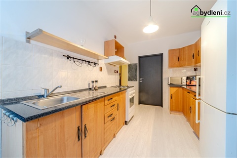 Prodej bytu 2+1, 64 m² 2