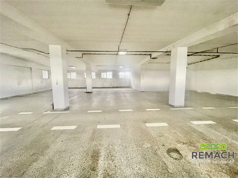 Pronájem skladu / haly, 950 m² 0