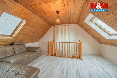 Prodej rodinného domu, 185 m² - 0