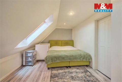 Prodej rodinného domu, 185 m² 10