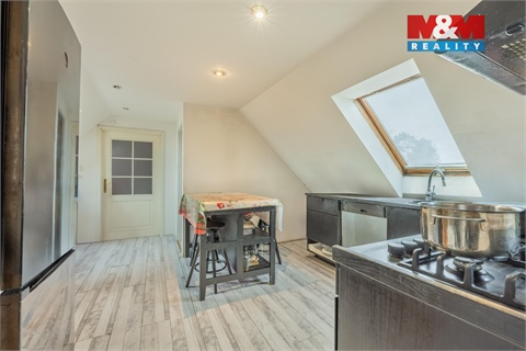 Prodej rodinného domu, 185 m² 12