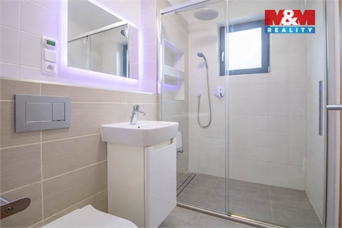 Prodej rodinného domu, 140 m² - 16