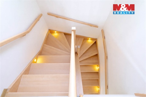 Prodej rodinného domu, 140 m² 8