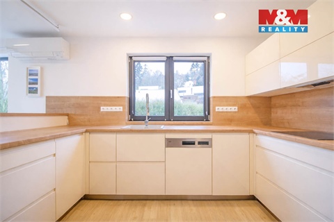 Prodej rodinného domu, 140 m² 4