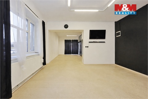 Pronájem obchodních prostor, 64 m² - 0