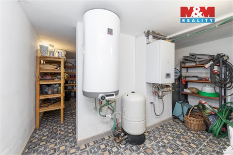 Prodej rodinného domu, 90 m² - 18