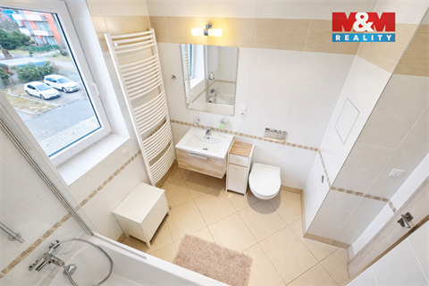 Prodej bytu 2kk, 67 m² 12