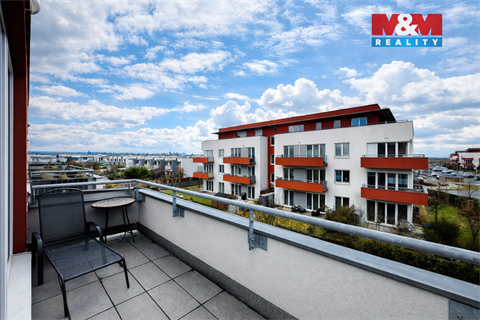 Prodej bytu 2kk, 67 m² 2