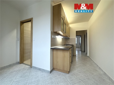 Pronájem bytu 3+1, 76 m² 0