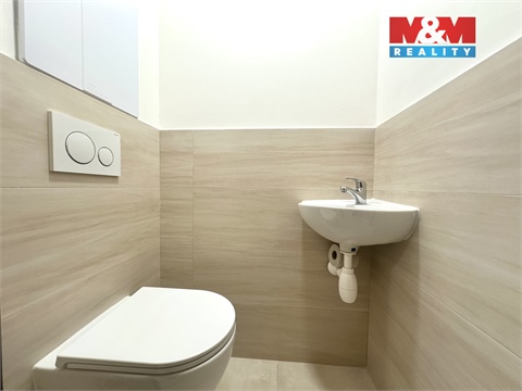 Pronájem bytu 3+1, 76 m² 8