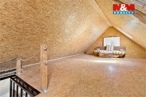 Prodej rodinného domu, 180 m² - 16