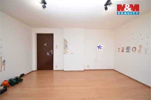 Prodej rodinného domu, 200 m² 8