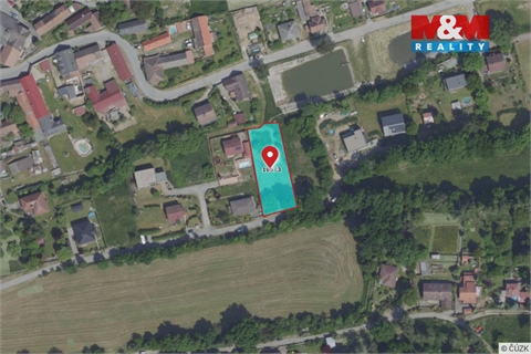 Prodej stavebního pozemku, 1 370 m² 6