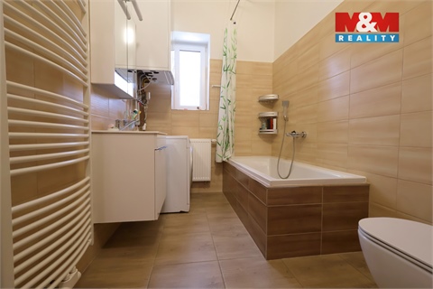 Prodej rodinného domu, 120 m² - 12