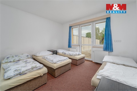 Prodej rodinného domu, 600 m² 10