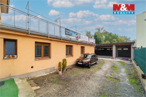 Prodej rodinného domu, 600 m² - 2