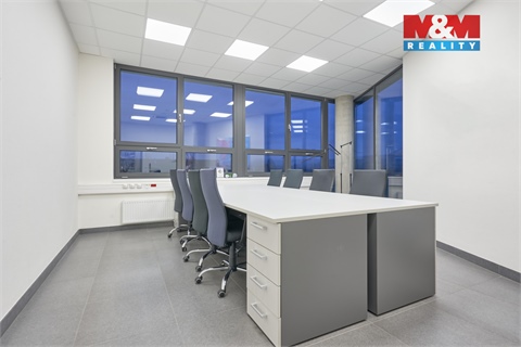 Prodej obchodních prostor, 5 777 m² 4