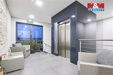 Prodej obchodních prostor, 5 777 m² - 4