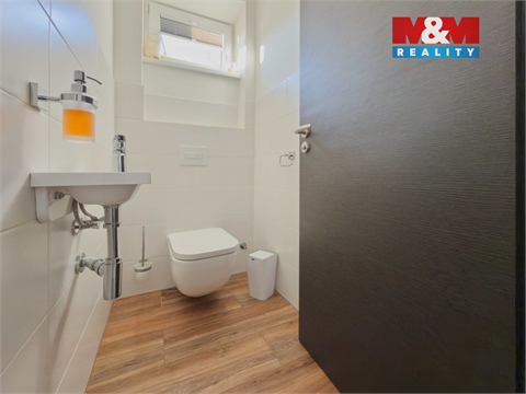 Prodej rodinného domu, 105 m² - 12