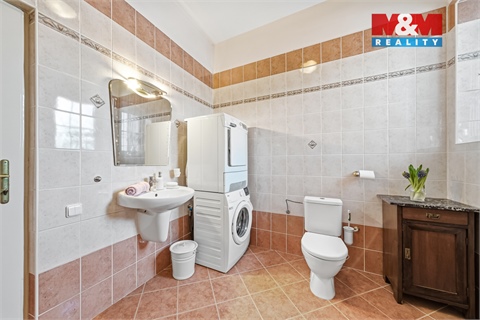 Prodej rodinného domu, 182 m² - 16