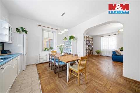 Prodej rodinného domu, 182 m² 8