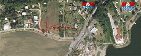 Prodej stavebního pozemku, 774 m² 0